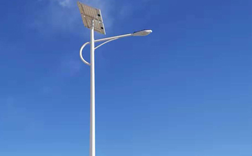 均匀度0.4与0.6差距多大？漳县太阳能路灯配光指南