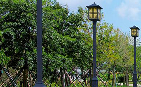 太阳能漳县庭院灯价格为何差三倍？关键看这几点